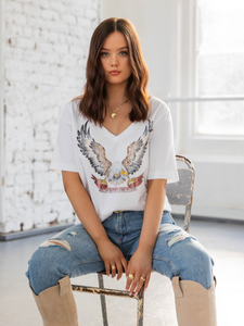 V neck T-shirt - Eagle