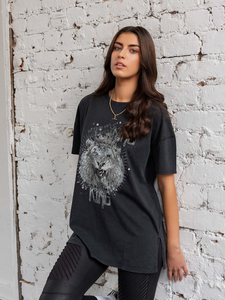 Boyfriend T-shirt - Lion - Washed Black